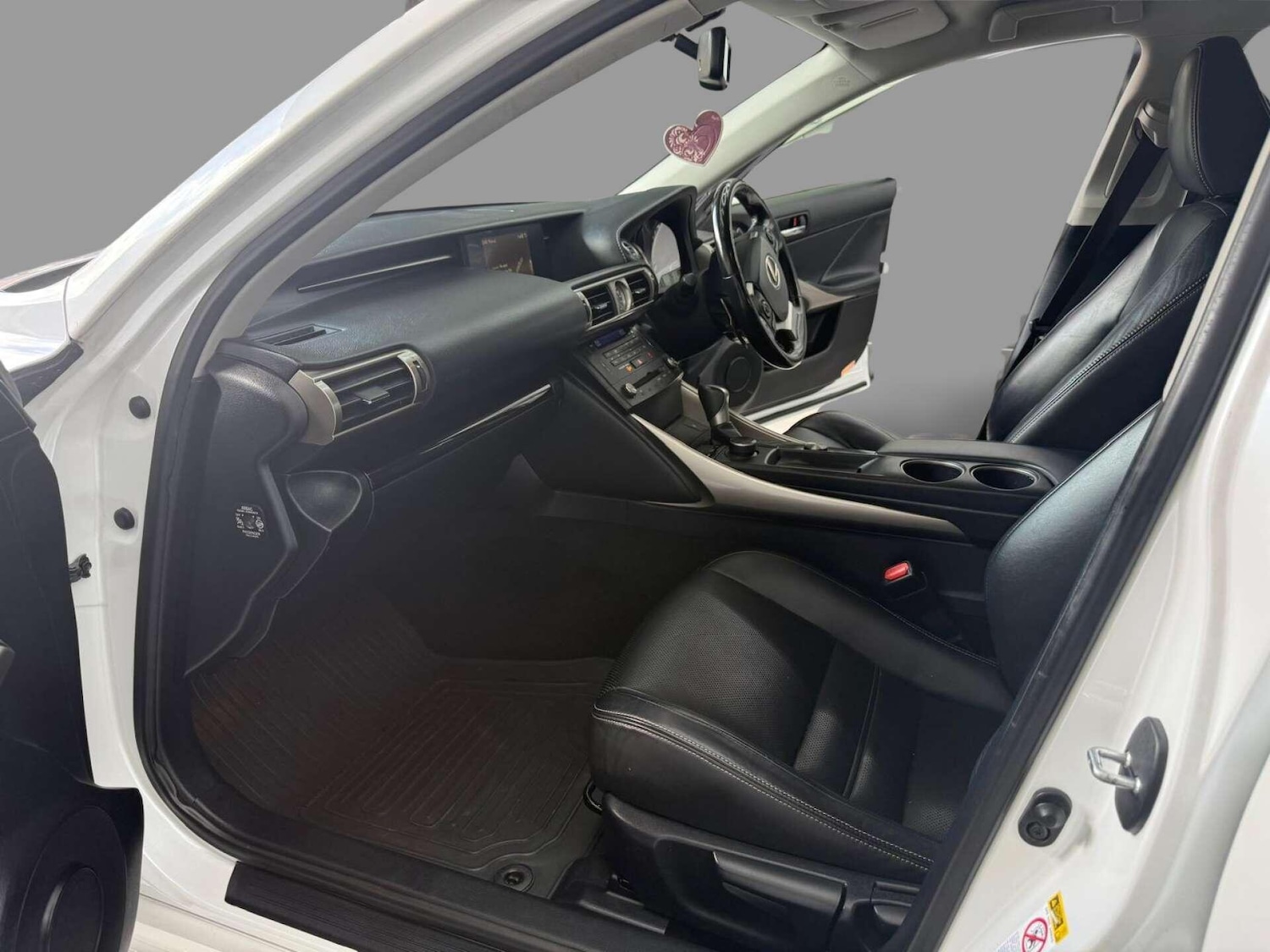 Used Lexus IS 2016 for sale - 75825886: Photo 10