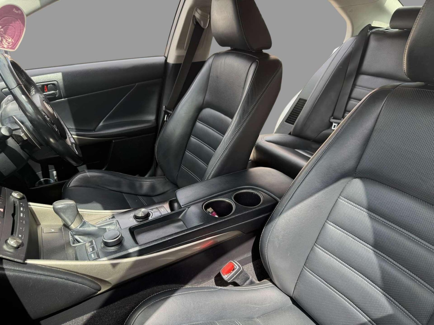 Used Lexus IS 2016 for sale - 75825886: Photo 24