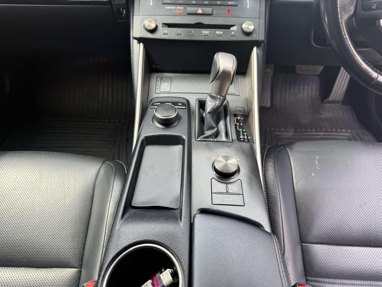 Used Lexus IS 2016 for sale - 75825886: Photo 37