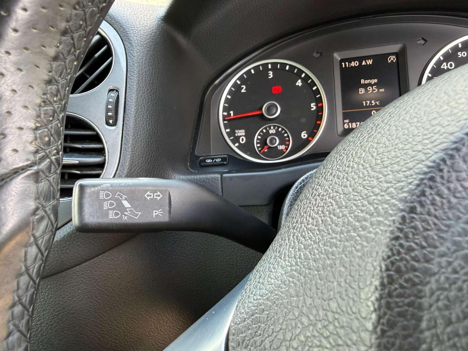 Used Volkswagen Tiguan 2015 for sale - 76260166: Photo 22