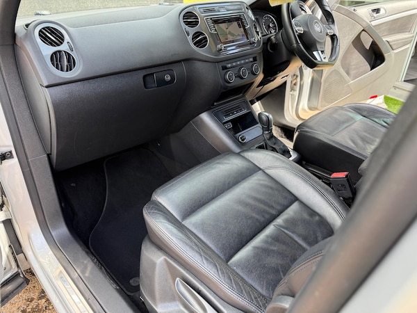 Used Volkswagen Tiguan 2015 for sale - 76260166: Photo 28