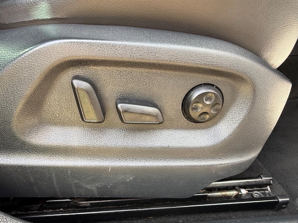 Used Volkswagen Tiguan 2015 for sale - 76260166: Photo 31