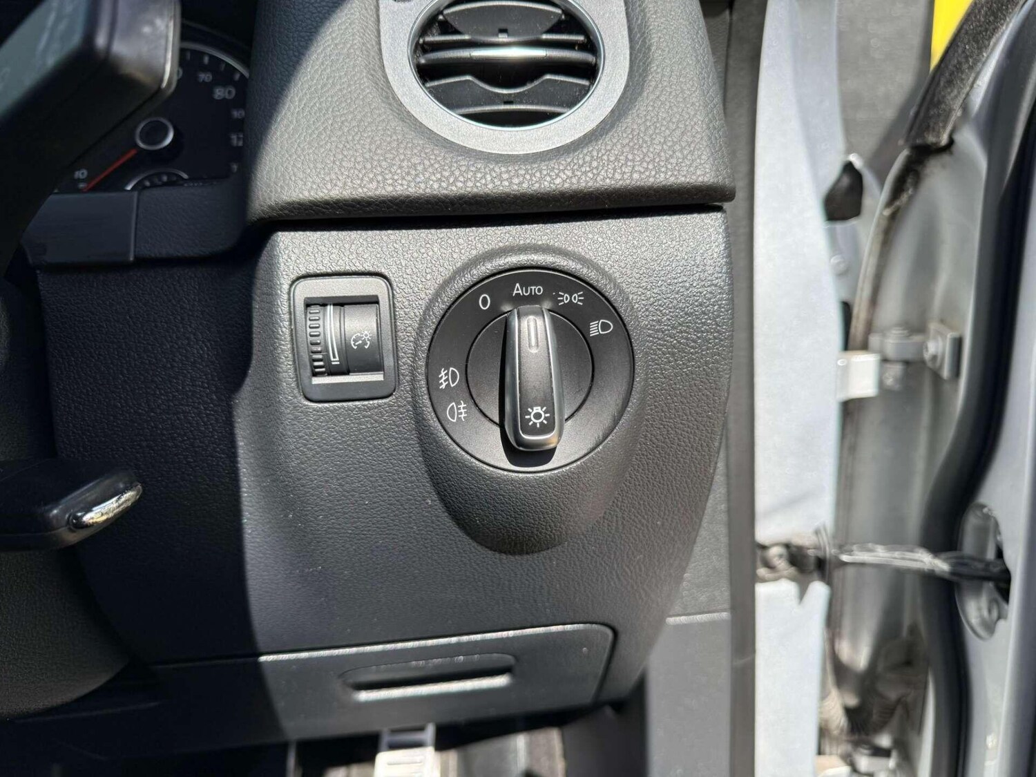 Used Volkswagen Tiguan 2015 for sale - 76260166: Photo 42