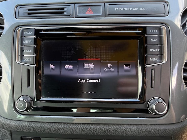 Used Volkswagen Tiguan 2015 for sale - 76260166: Photo 52