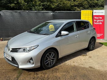 Used Toyota Auris 2014 for sale - 75825785: Photo