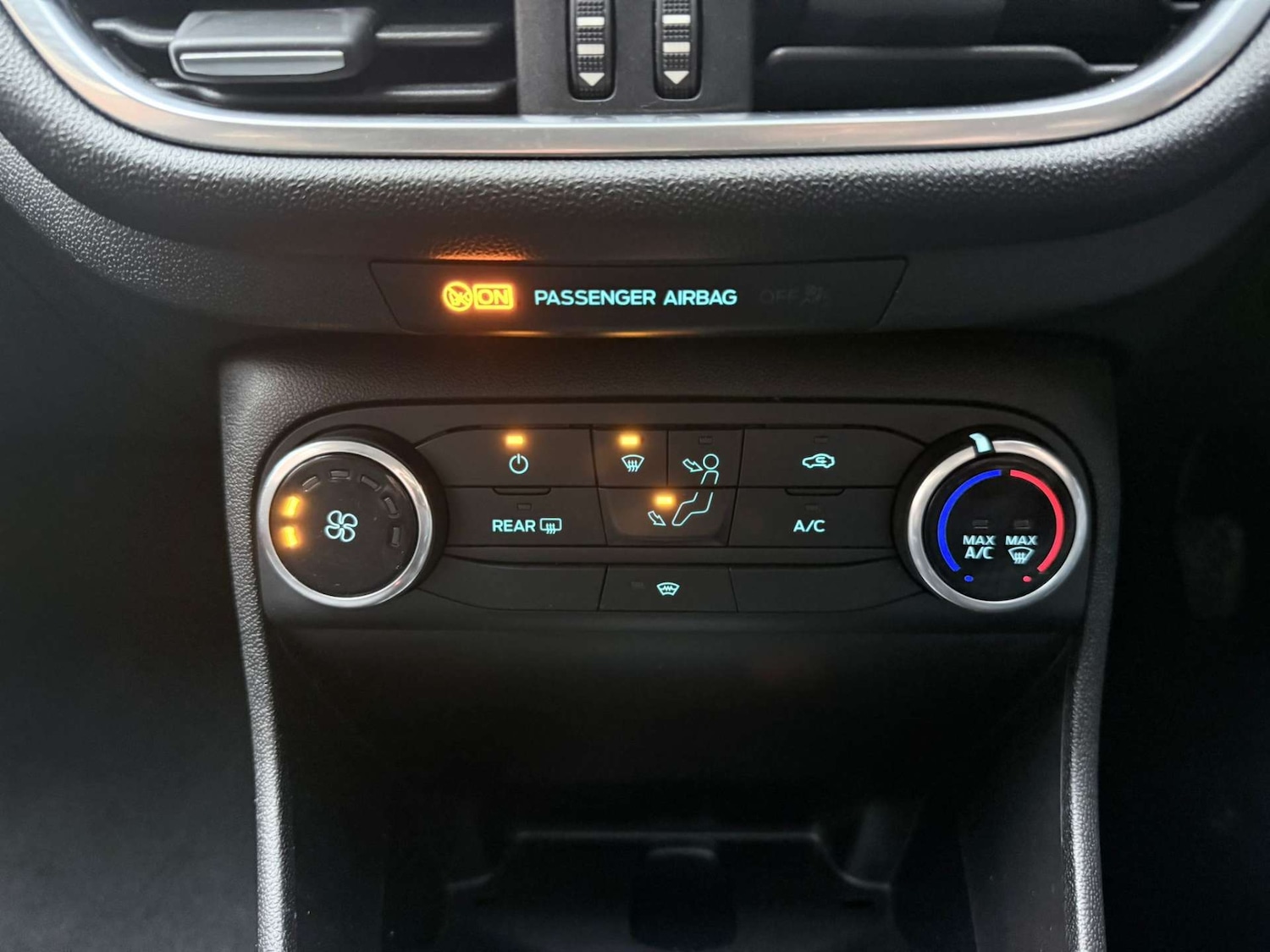 Used Ford Fiesta 2017 for sale - 76904934: Photo 19