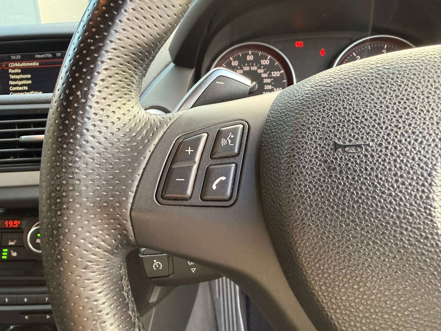 Used Land Rover Range Rover Evoque 2015 for sale - 76904931: Photo 38