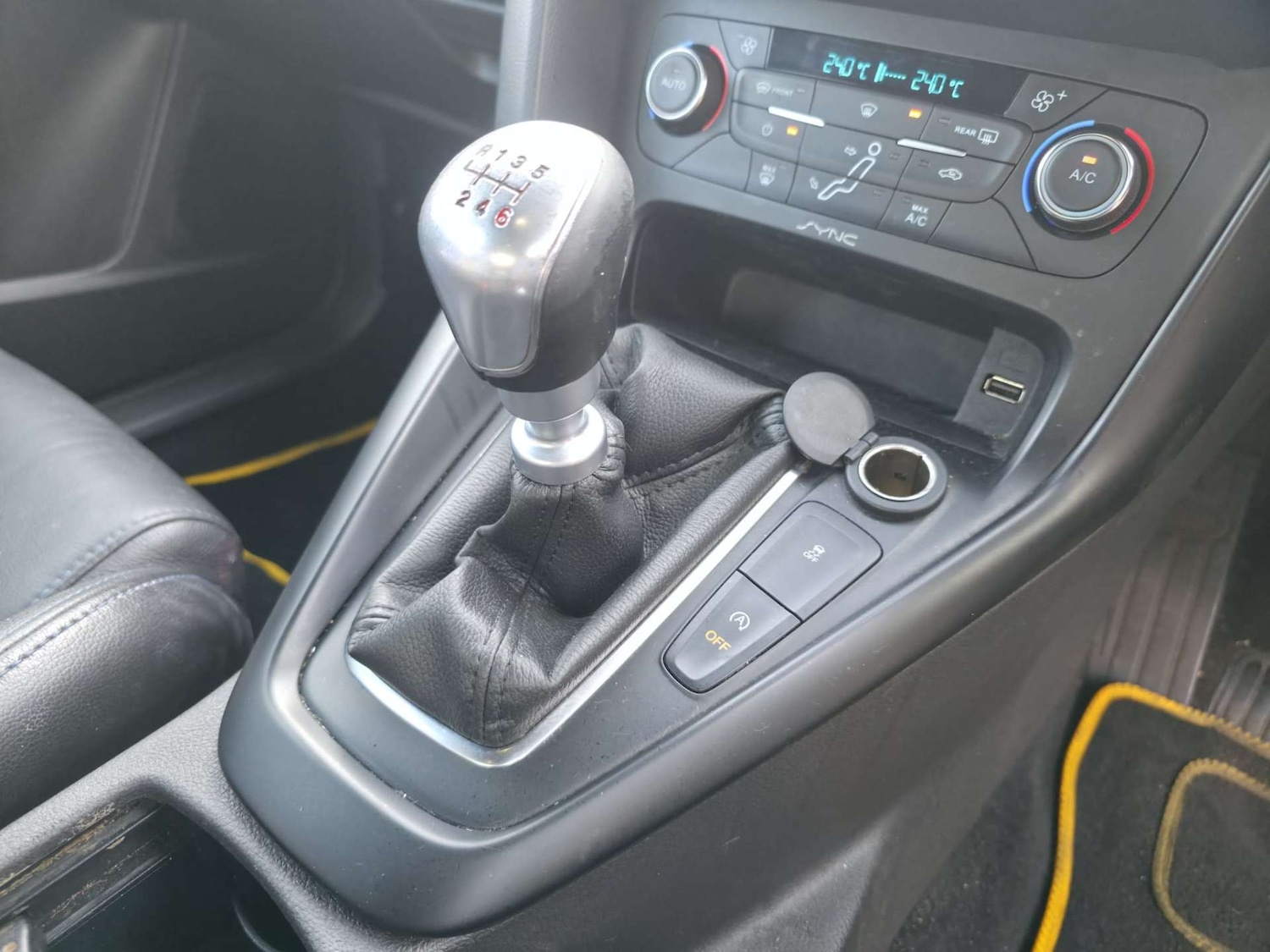 Used Ford Focus 2015 for sale - 77639566: Photo 24