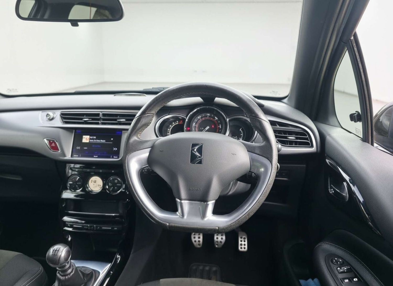 Used DS Automobiles DS 3 2016 for sale - 77420205: Photo 20