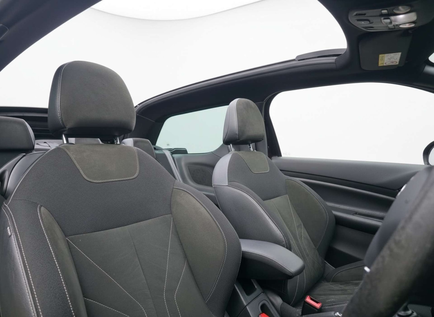 Used DS Automobiles DS 3 2016 for sale - 77420205: Photo 9