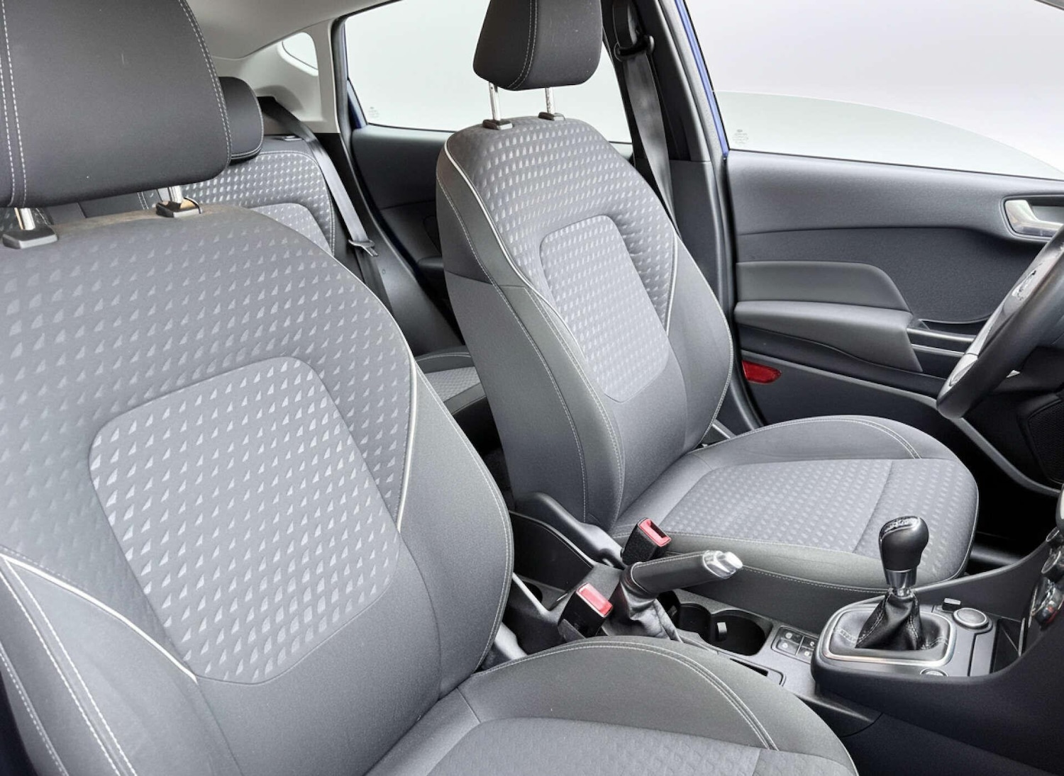 Used Ford Fiesta 2017 for sale - 76801712: Photo 9