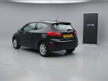 Used Ford Fiesta 2017 for sale - 77523338: Photo