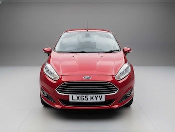 Used Ford Fiesta 2015 for sale - 76904938: Photo