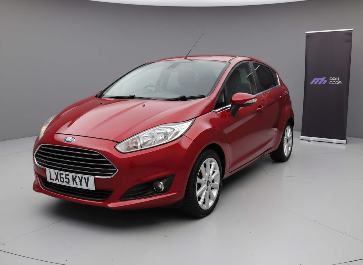 Used Ford Fiesta 2015 for sale - 76904938: Photo 4