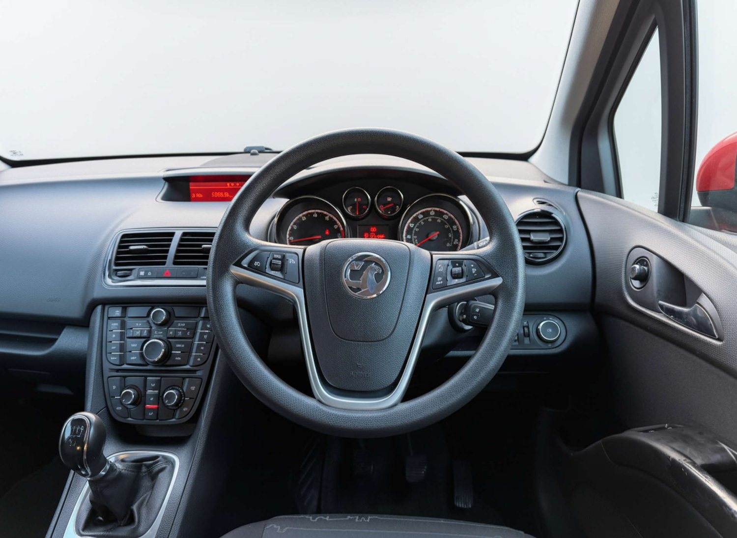 Used Vauxhall Meriva 2014 for sale - 76904941: Photo 25