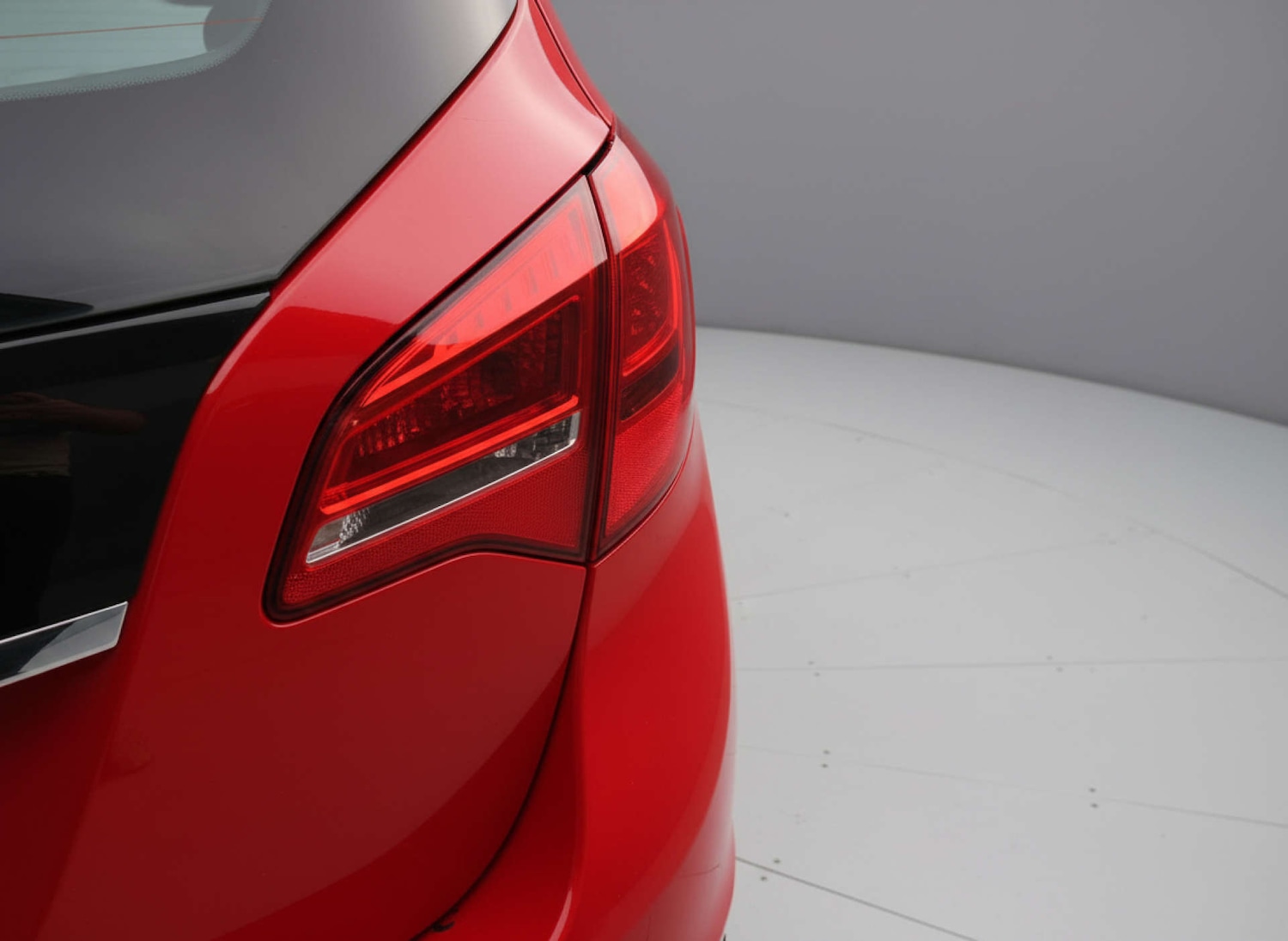 Used Vauxhall Meriva 2014 for sale - 76904941: Photo 40