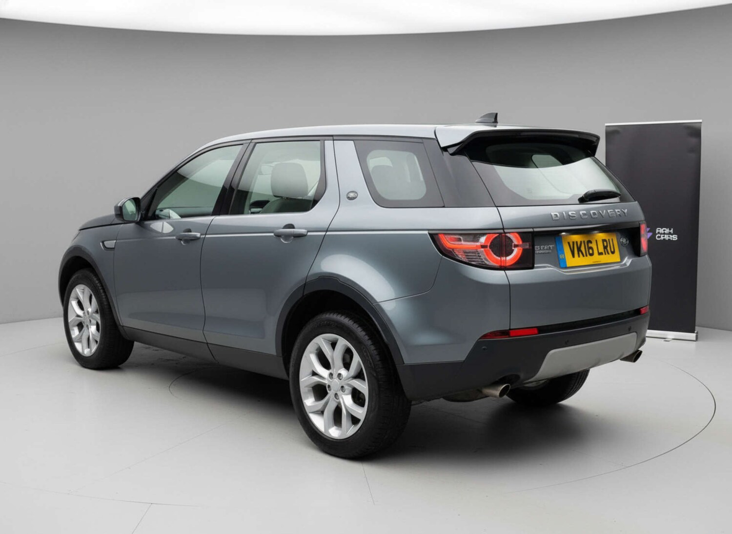 Used Land Rover Discovery Sport 2016 for sale - 76904937: Photo 21