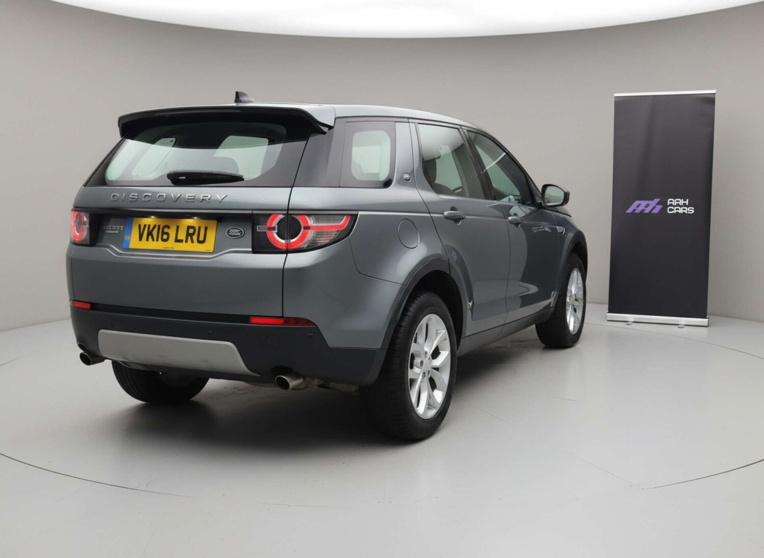 Used Land Rover Discovery Sport 2016 for sale - 76904937: Photo 25