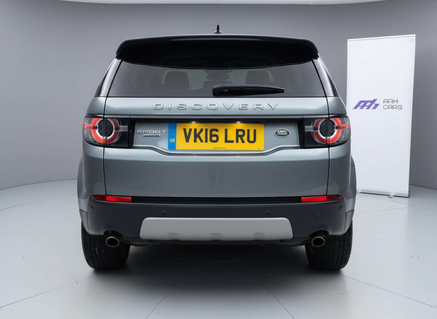 Used Land Rover Discovery Sport 2016 for sale - 76904937: Photo 29