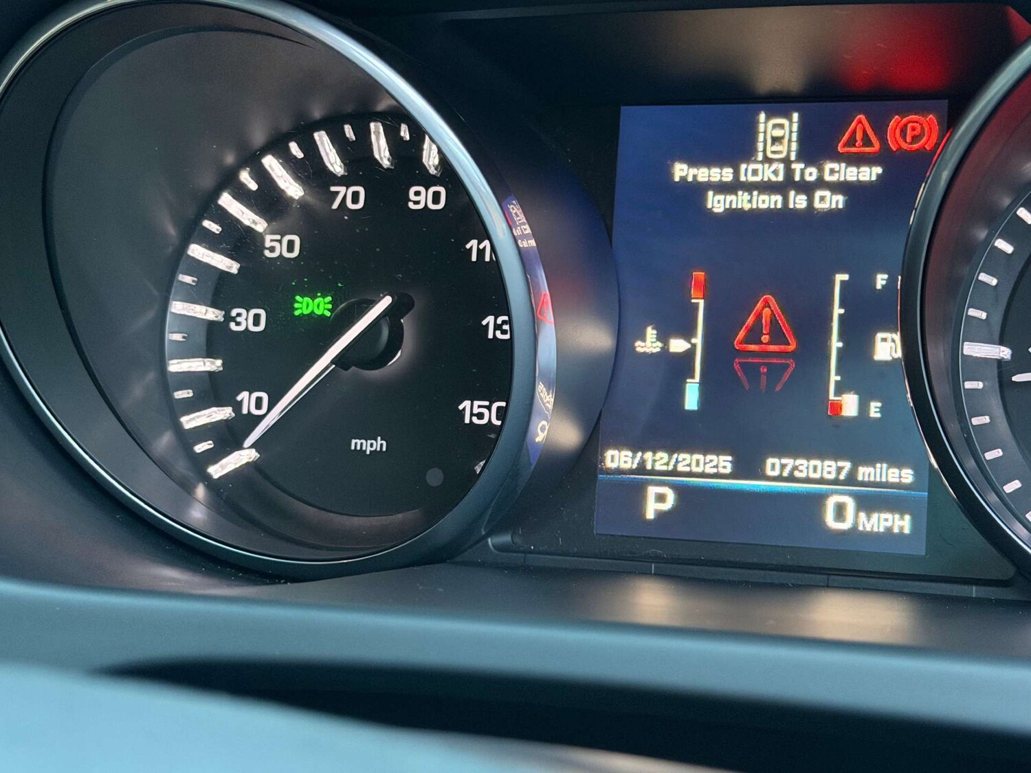 Used Land Rover Discovery Sport 2016 for sale - 76904937: Photo 32