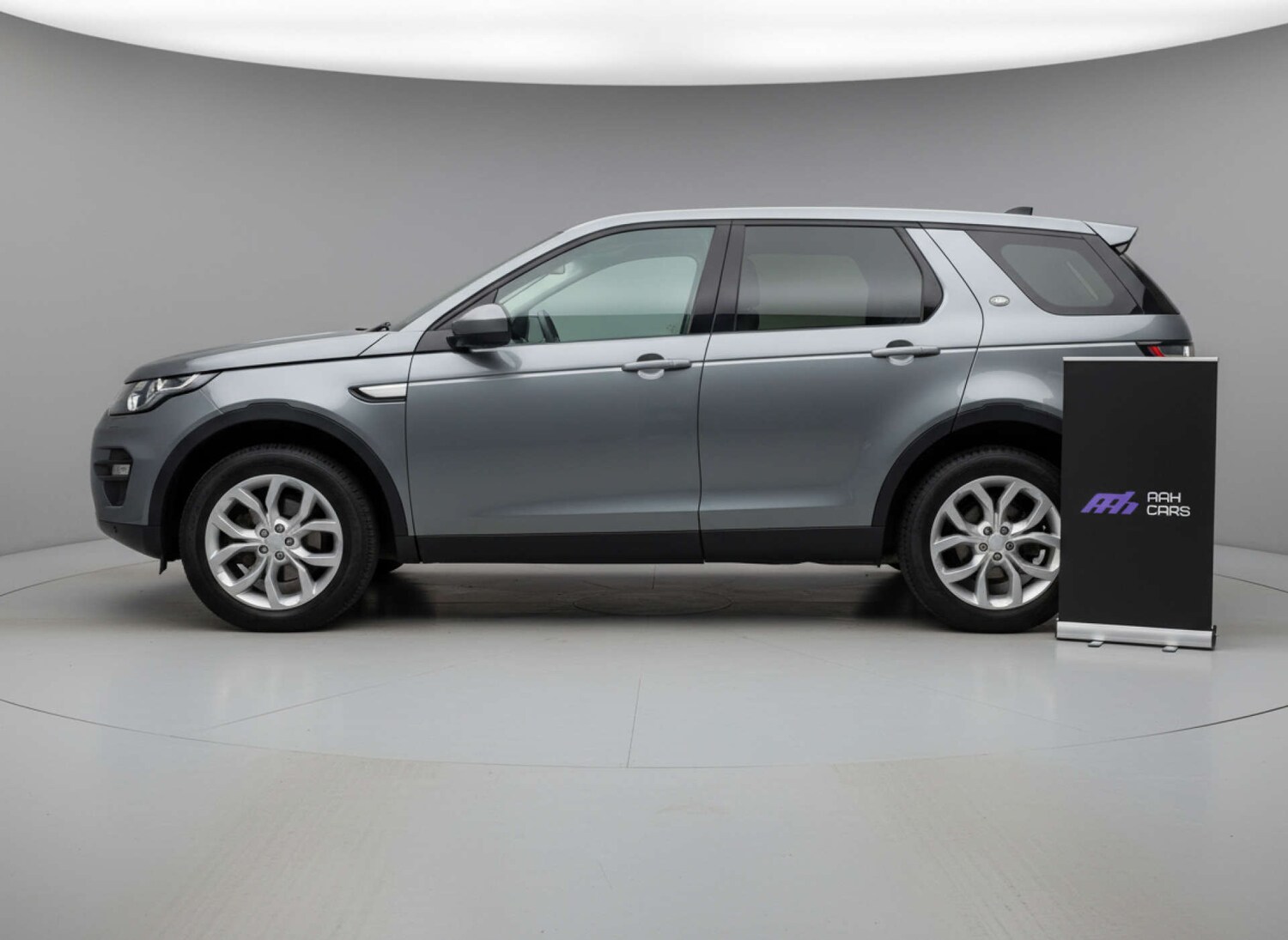 Used Land Rover Discovery Sport 2016 for sale - 76904937: Photo 53
