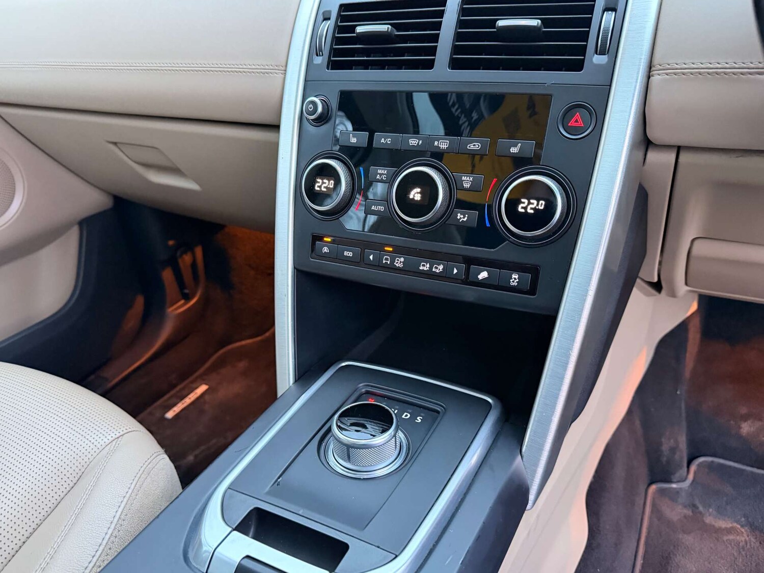 Used Land Rover Discovery Sport 2016 for sale - 76904937: Photo 54