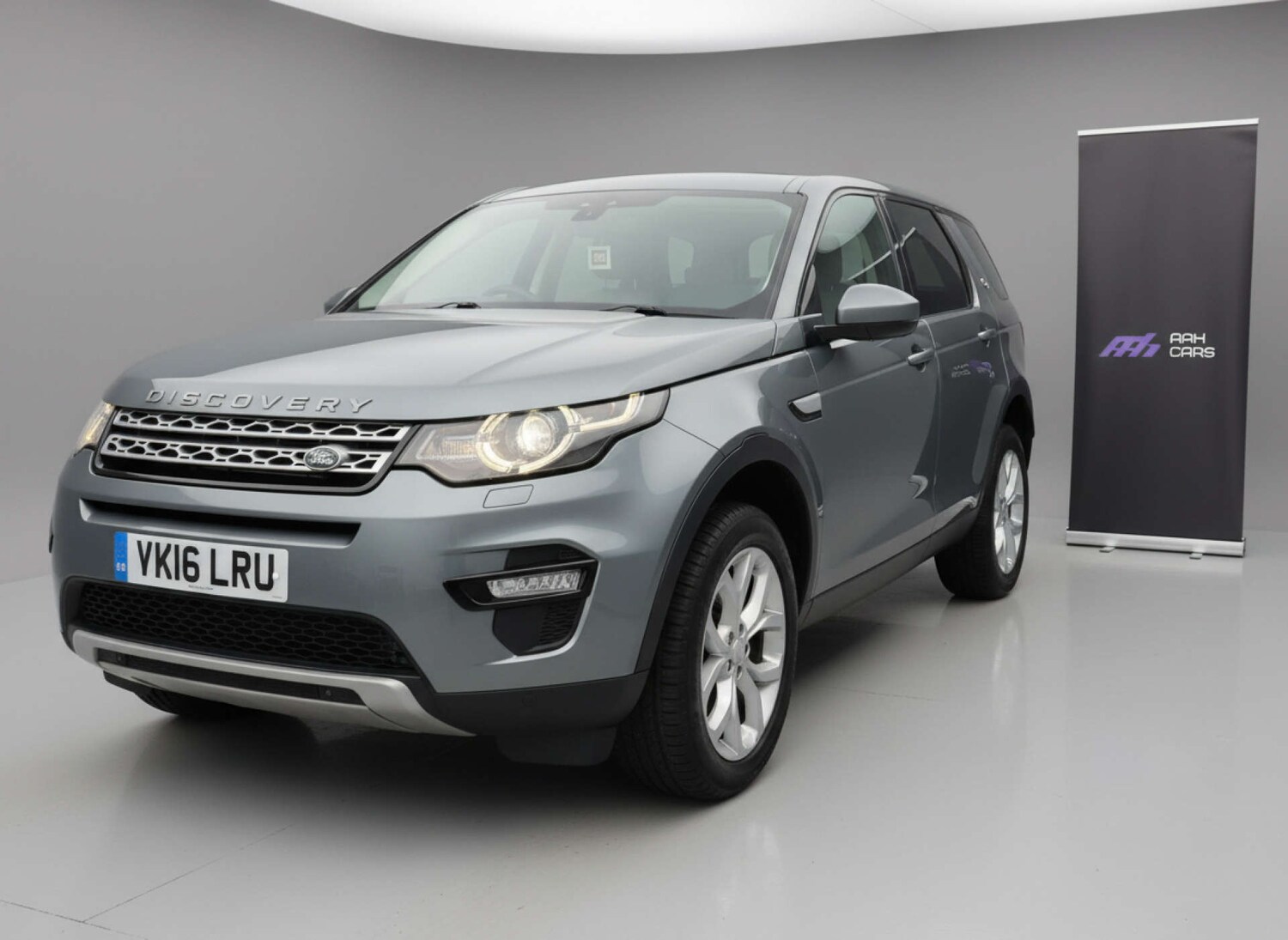 Used Land Rover Discovery Sport 2016 for sale - 76904937: Photo 65