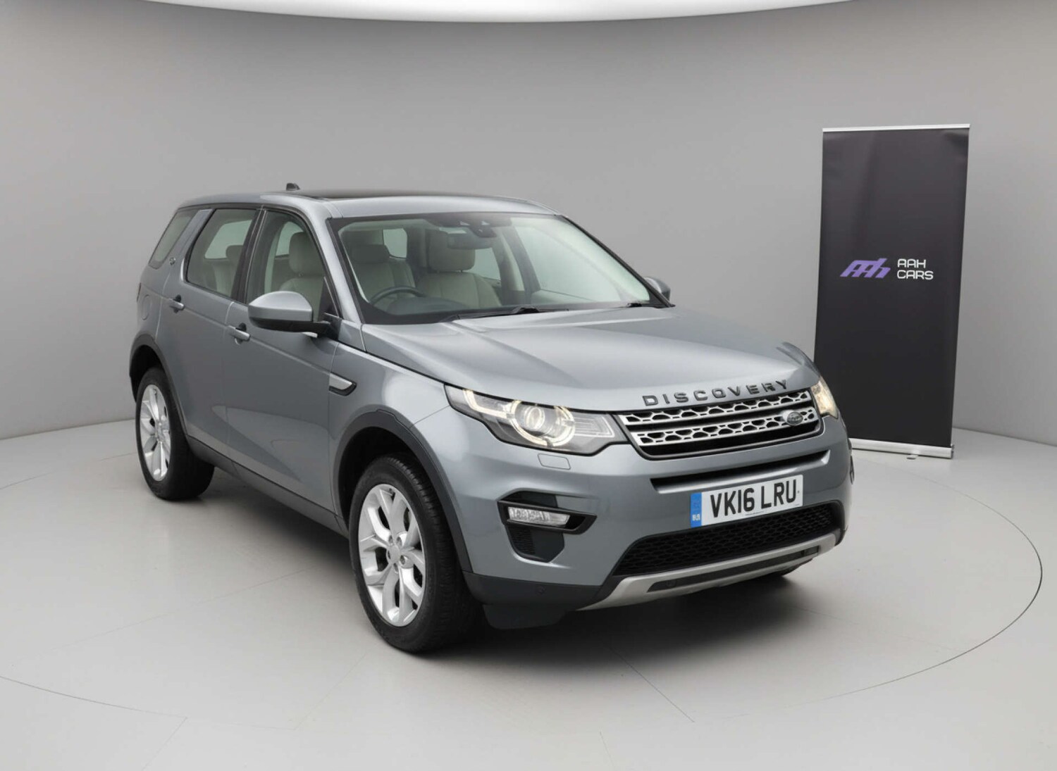 Used Land Rover Discovery Sport 2016 for sale - 76904937: Photo 71