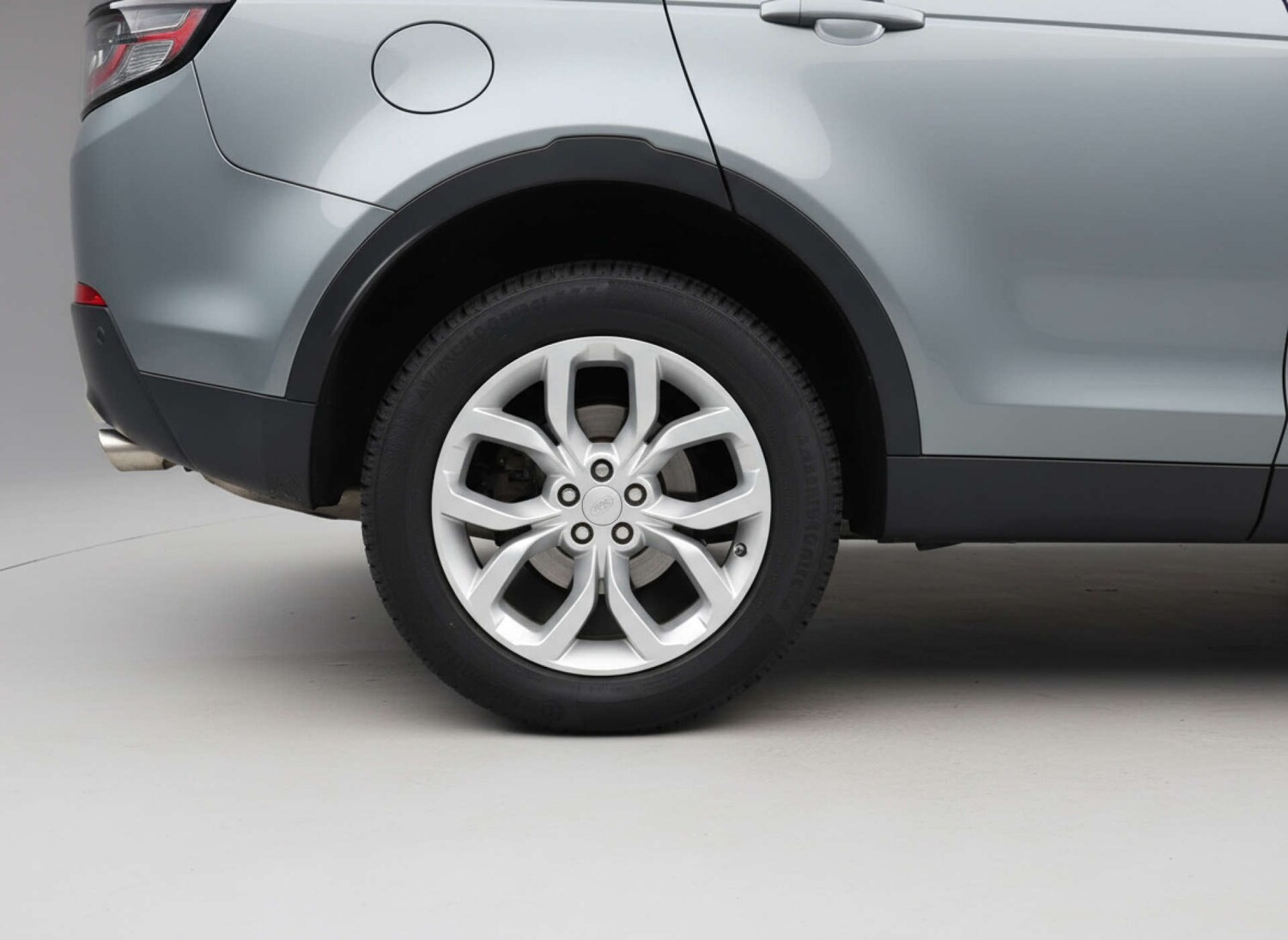 Used Land Rover Discovery Sport 2016 for sale - 76904937: Photo 75