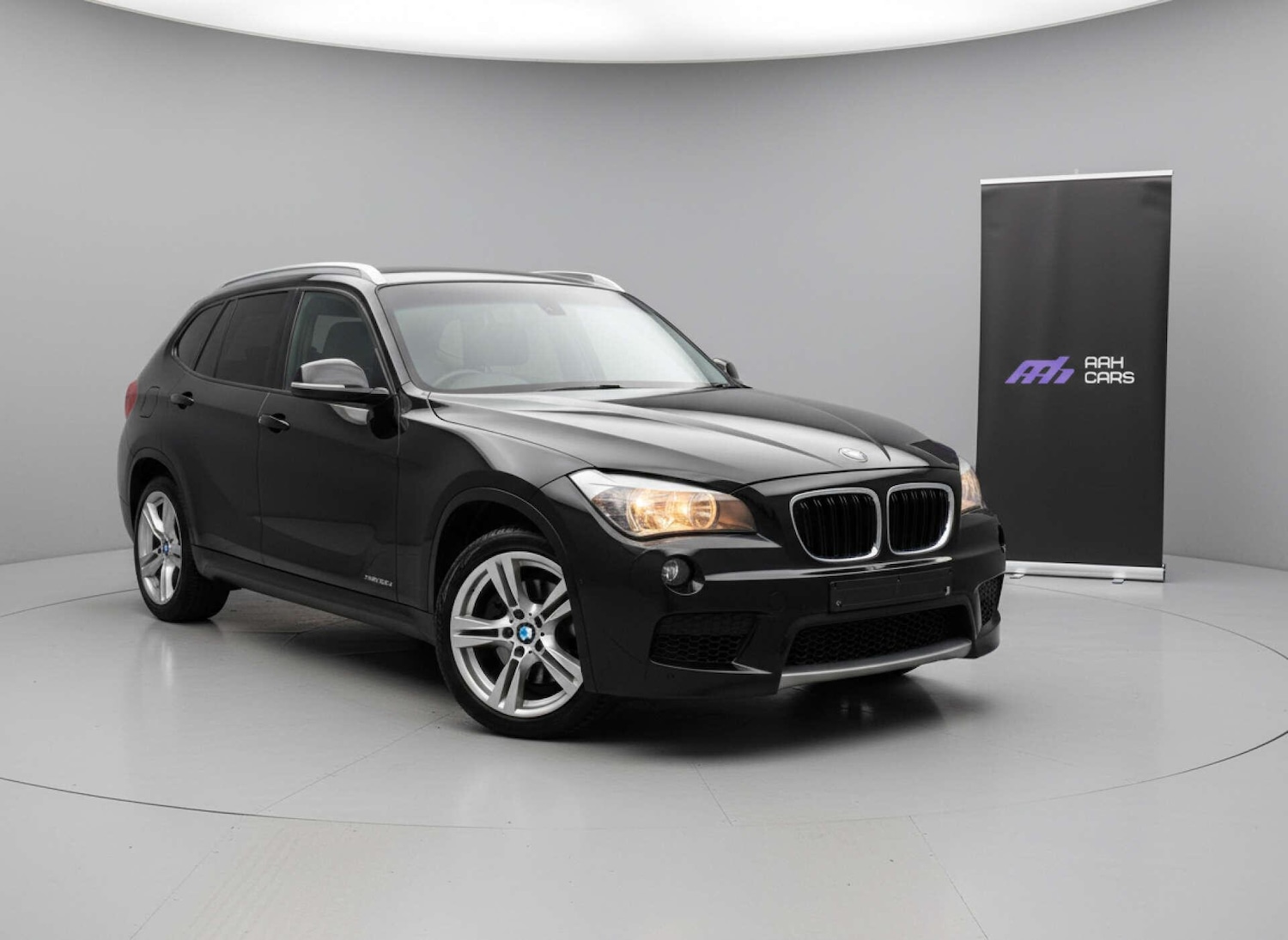 Used BMW X1 2013 for sale - 76473310: Photo 1