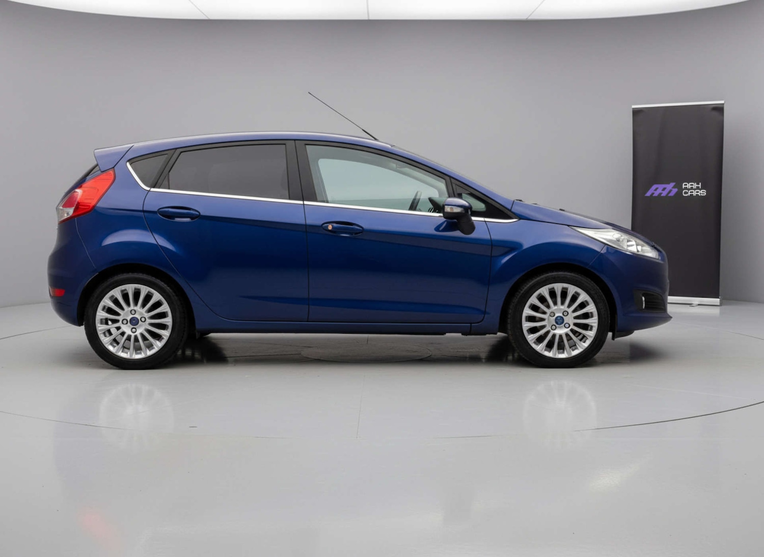 Used Ford Fiesta 2014 for sale - 76904932: Photo 29
