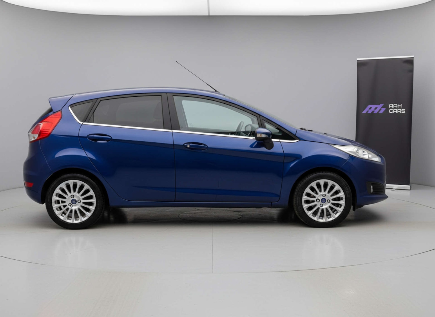 Used Ford Fiesta 2014 for sale - 76904932: Photo 8