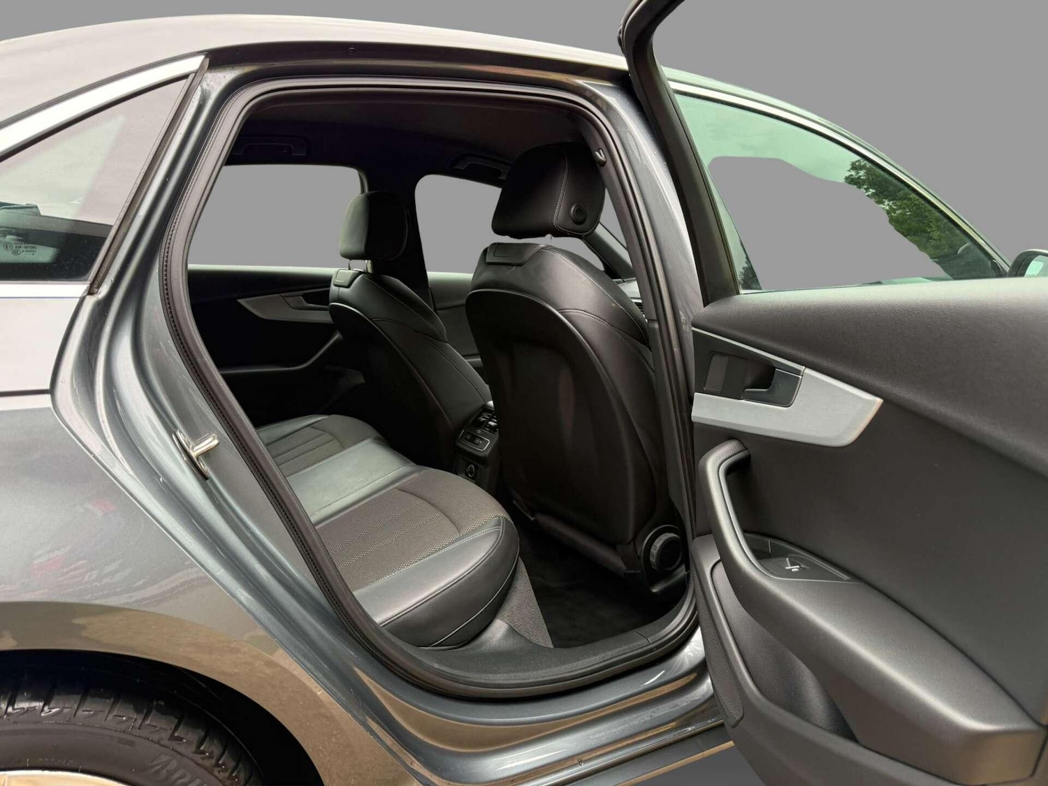 Used Audi A4 2016 for sale - 76423482: Photo 15