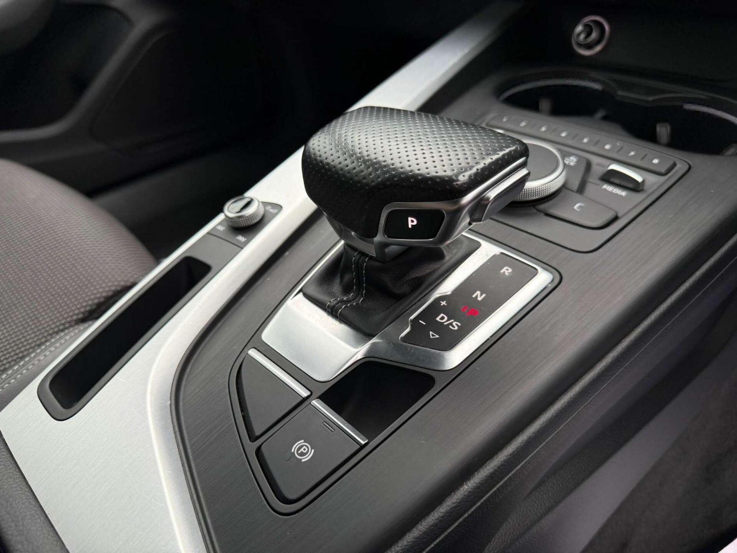 Used Audi A4 2016 for sale - 76423482: Photo 37