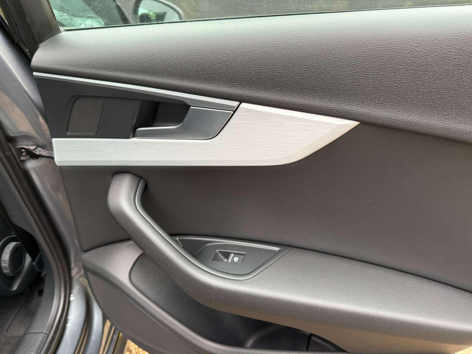 Used Audi A4 2016 for sale - 76423482: Photo 40
