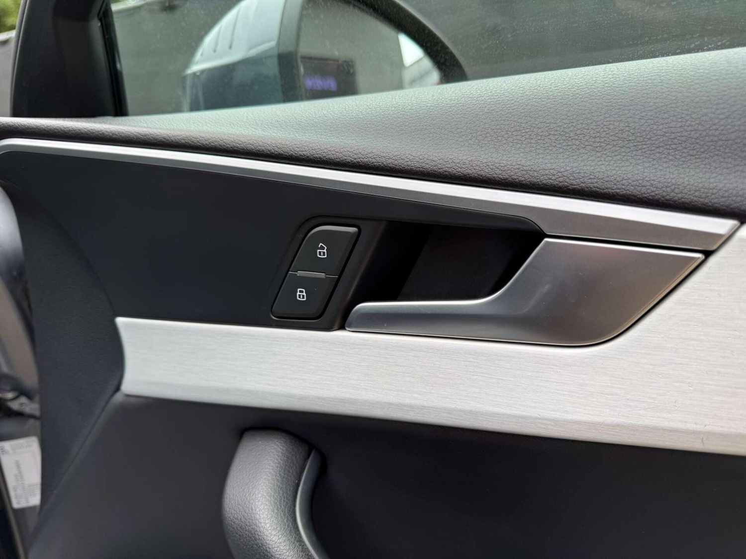 Used Audi A4 2016 for sale - 76423482: Photo 41