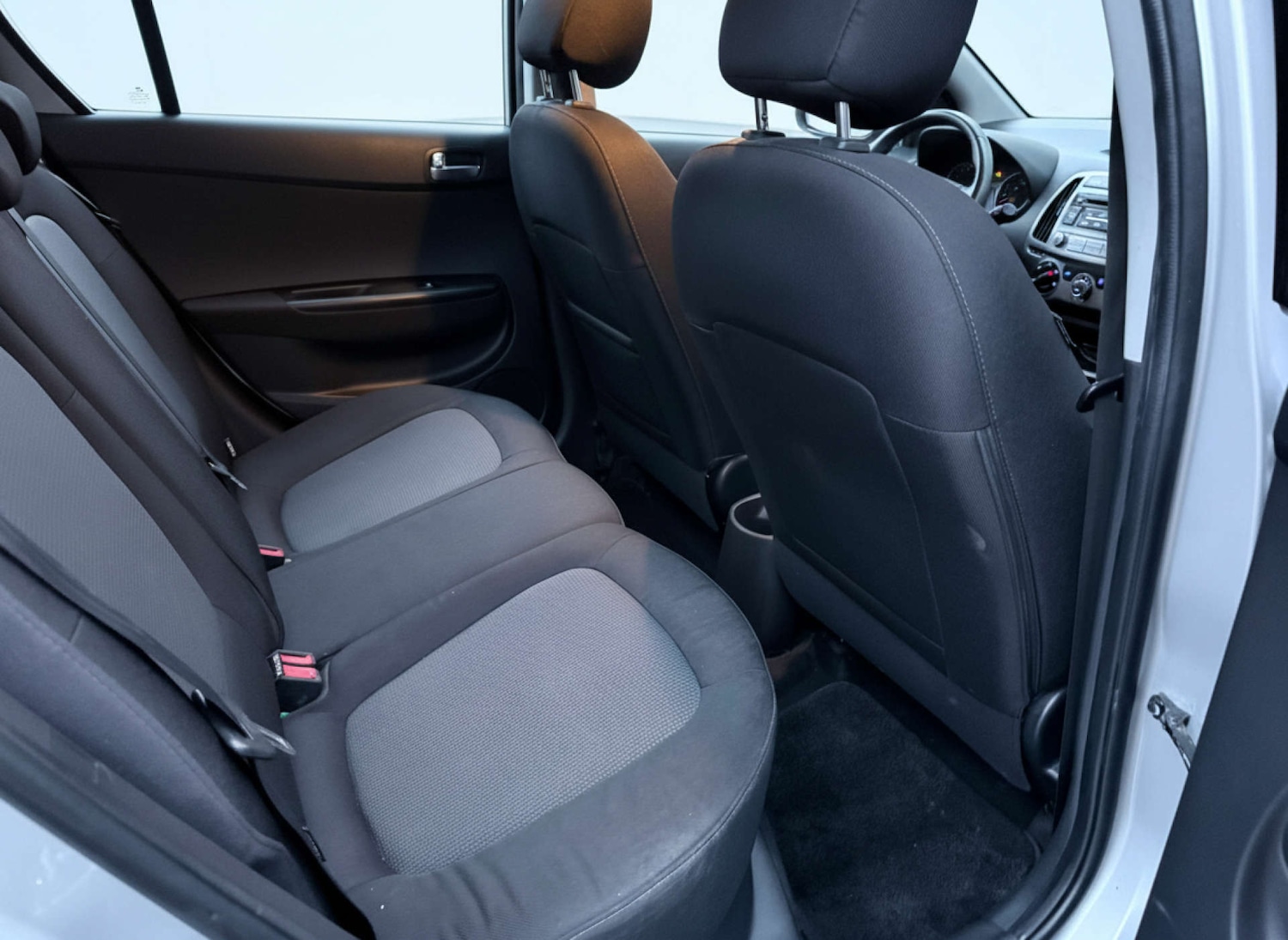 Used Hyundai i20 2014 for sale - 77061750: Photo 18