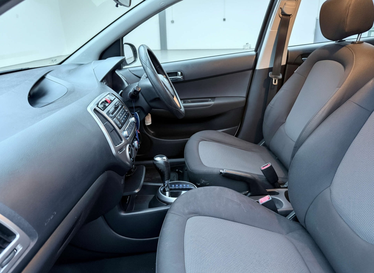 Used Hyundai i20 2014 for sale - 77061750: Photo 28