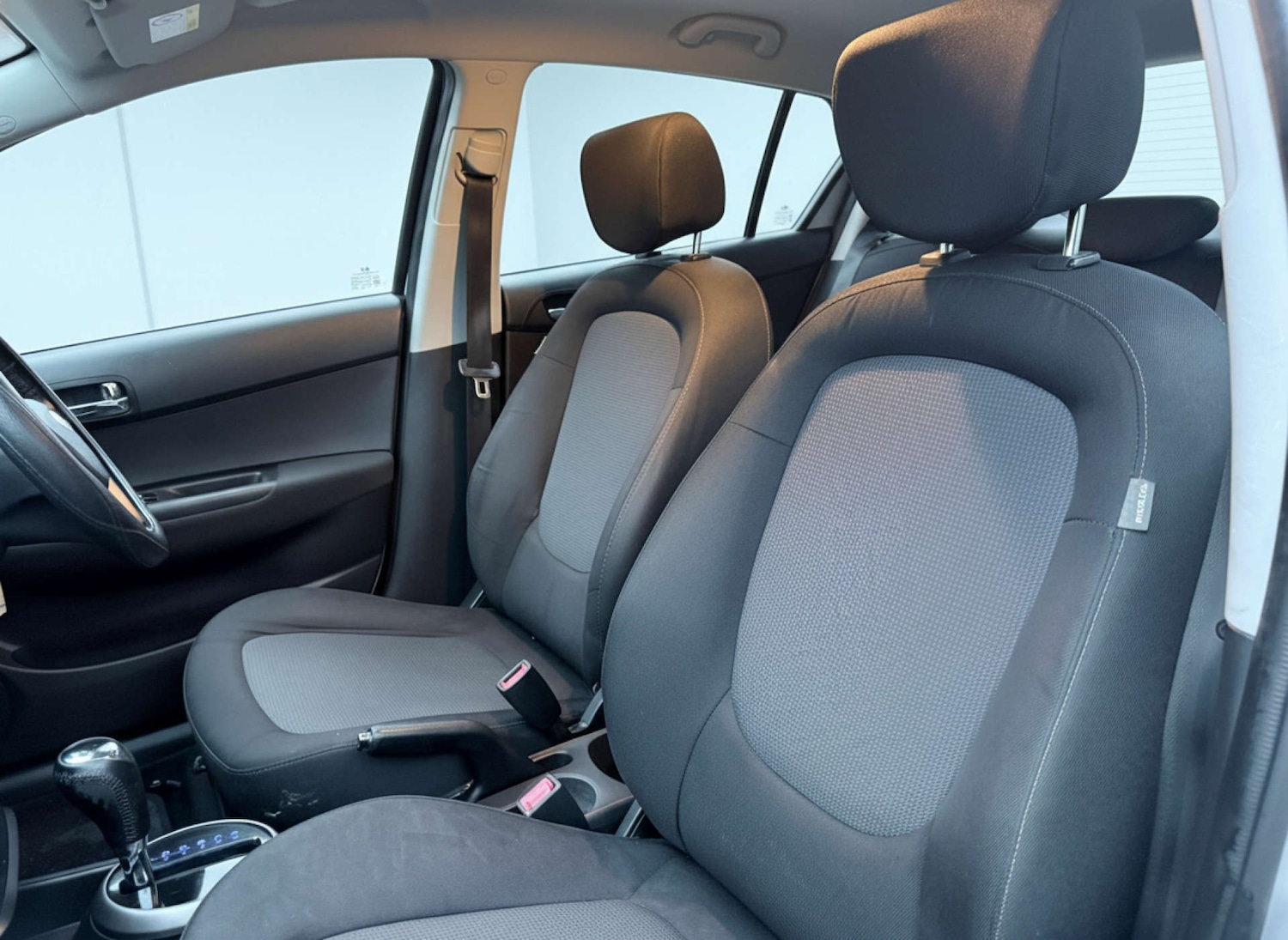 Used Hyundai i20 2014 for sale - 77061750: Photo 29