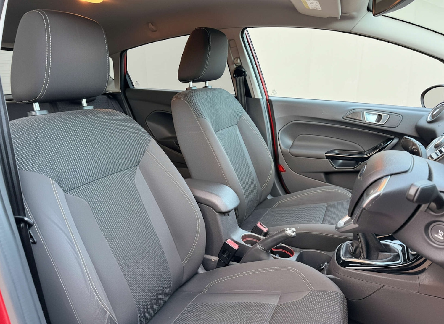 Used Ford Fiesta 2015 for sale - 77259143: Photo 14