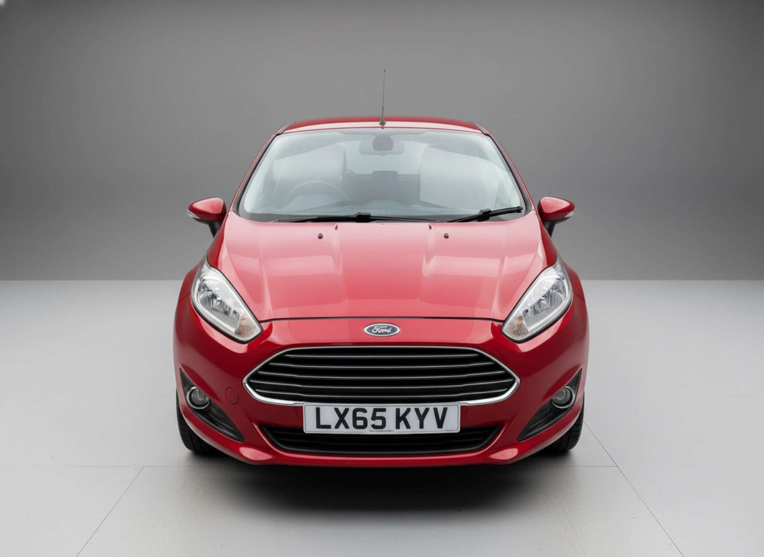 Used Ford Fiesta 2015 for sale - 77259143: Photo 2