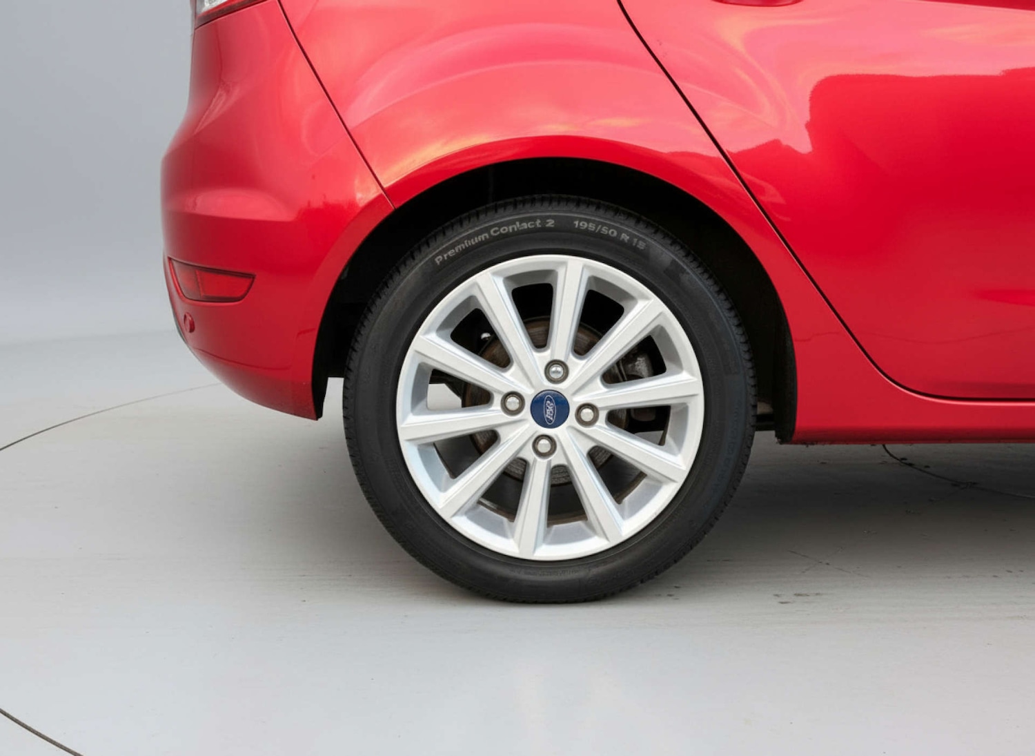 Used Ford Fiesta 2015 for sale - 77259143: Photo 28