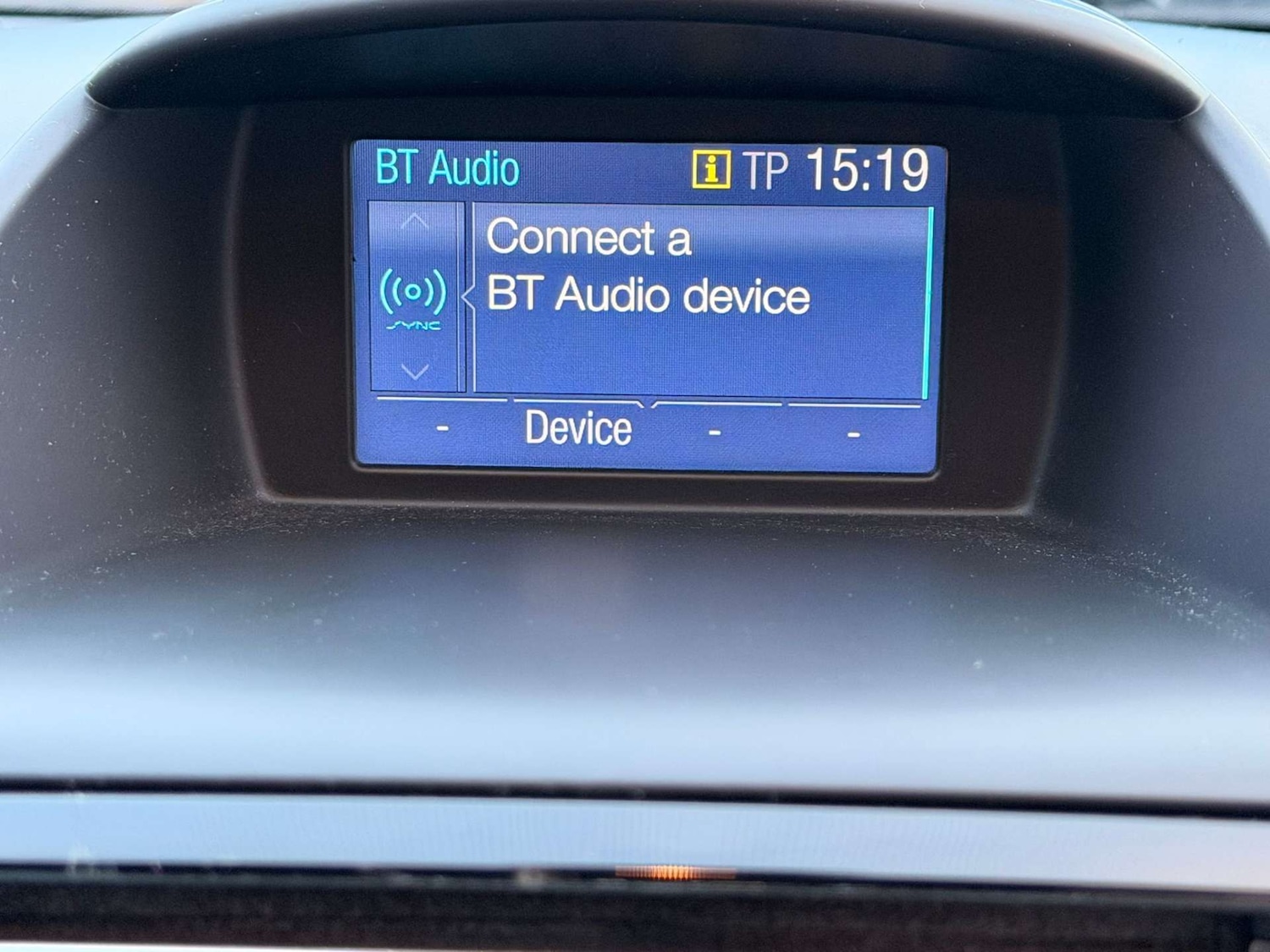 Used Ford Fiesta 2015 for sale - 77259143: Photo 43