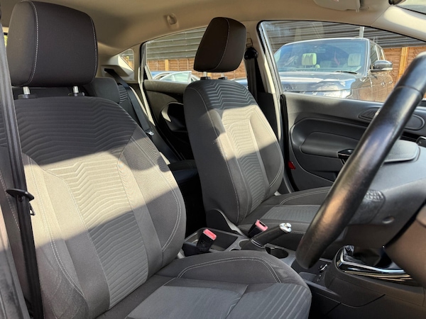 Used Ford Fiesta 2015 for sale - 76123047: Photo 10