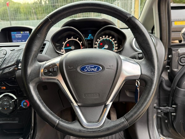 Used Ford Fiesta 2015 for sale - 76123047: Photo 16