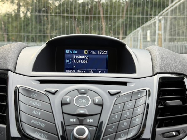 Used Ford Fiesta 2015 for sale - 76123047: Photo 28