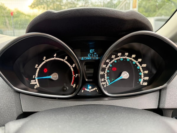 Used Ford Fiesta 2015 for sale - 76123047: Photo 34
