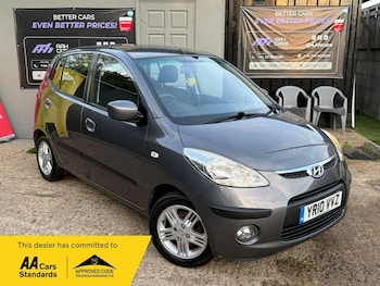 Used Hyundai i10 2010 for sale - 76071653: Photo