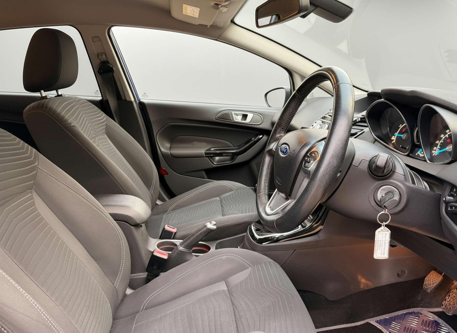 Used Ford Fiesta 2014 for sale - 76645269: Photo 12