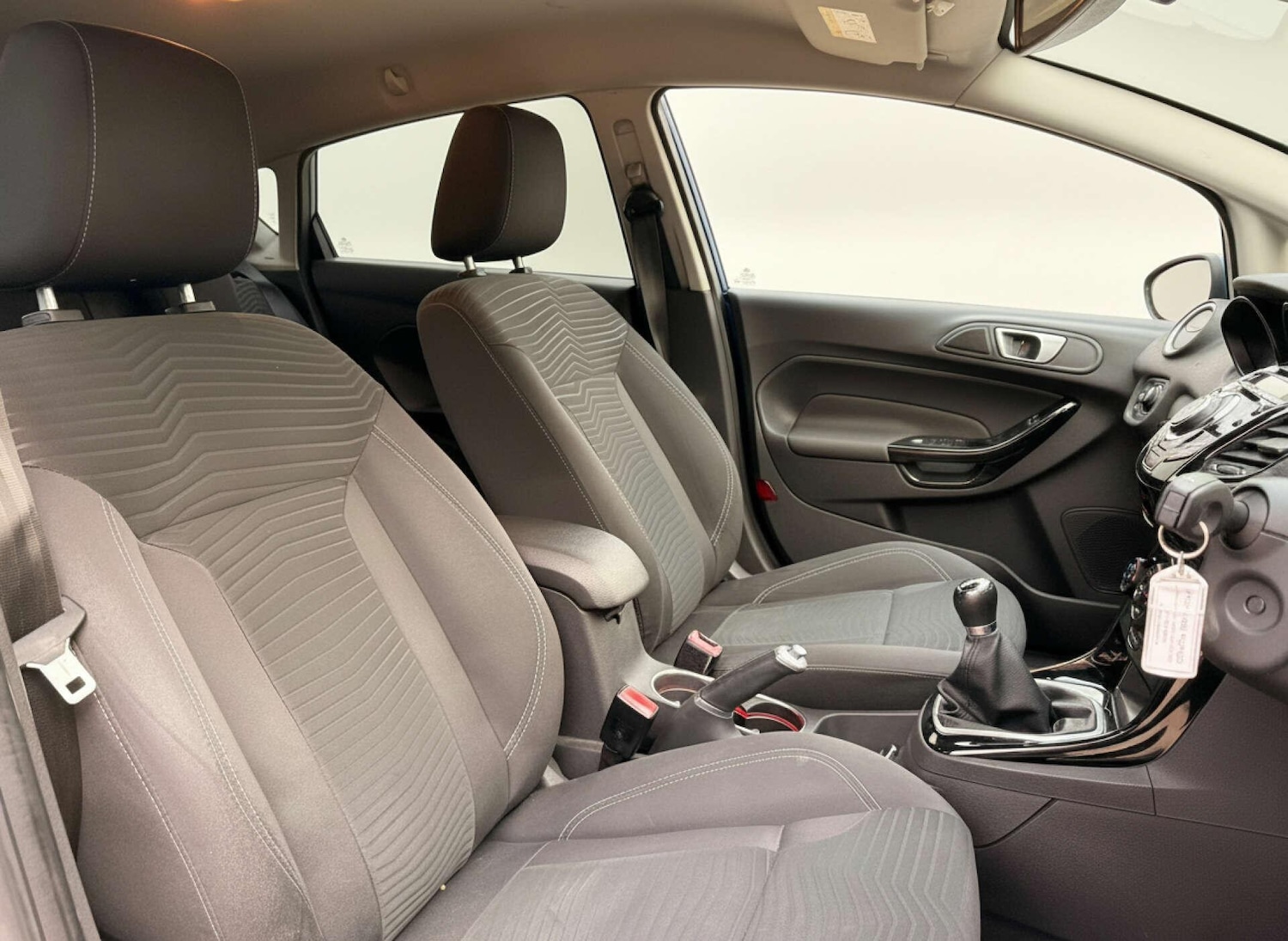 Used Ford Fiesta 2014 for sale - 76645269: Photo 25